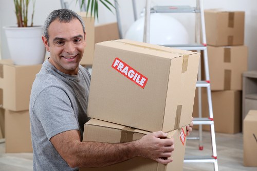 Local home removals service supporting a move near Soho streets