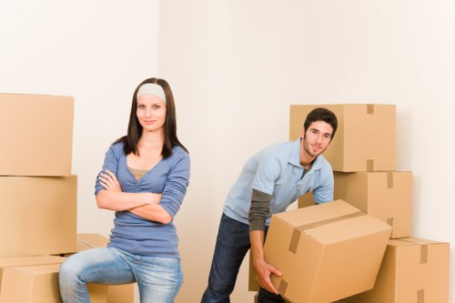 Professional moving support for apartments and offices in Soho